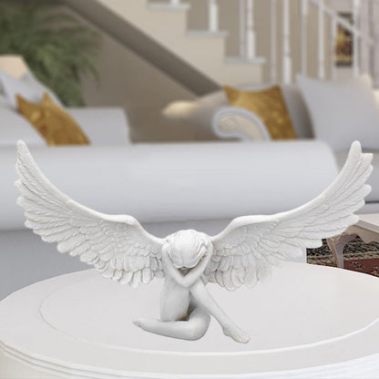 Angel decorative statue